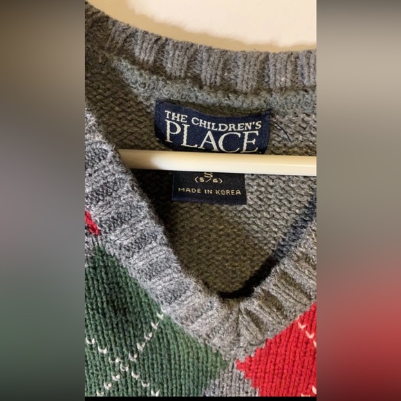 Kids Children’s Place Gray Red Green Argyle Sweater Vest - Picture 5 of 7